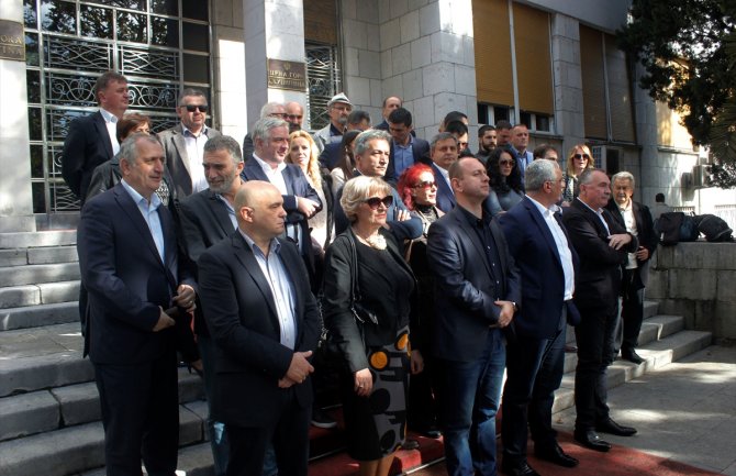 Protesti počinju na Nikoljdan, cilj - definitivni pad sistema vlasti 