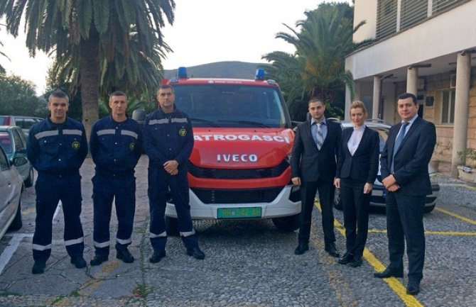 Herceg-Novi: Novo navalno vozilo za veću bezbjednost građana (FOTO)