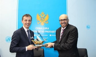 Vaspitna uloga prosvjetnih radnika kod mladih presudno utiče na usvajanje  ljudskih vrijednosti 