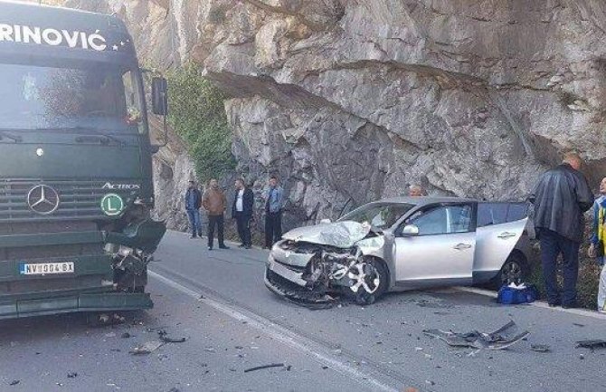 Udes kod Manastira Morača: Jedna osoba povrijeđena