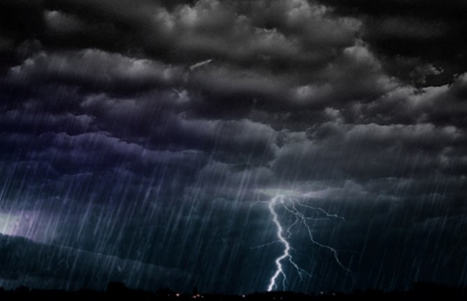 Nevrijeme na Zapadnom Balkanu: Crveni i narandžasti meteolarm i za Crnu Goru!