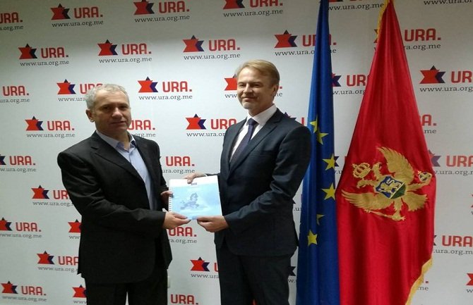 Rakčević: Dokazi o izbornim neregularnostima