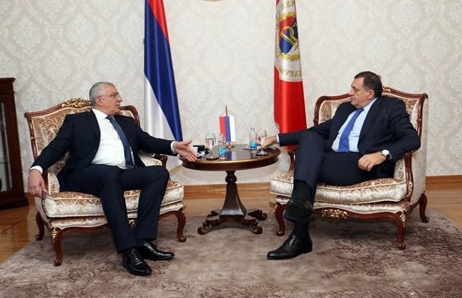 Mandić i Dodik u Banjaluci razgovarali o položaju Srba u Crnoj Gori