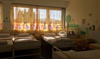 Odjeljenje Dječje hirurgije u Podgorici dobija  novi namješta