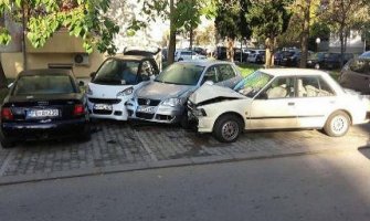 Podgorica: Nevjerovatan sudar na parkingu (FOTO)
