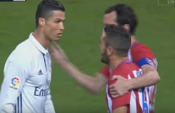 Ronaldo odgovorio Kokeu: Jesam gej, ali jako bogati gej! (VIDEO)  