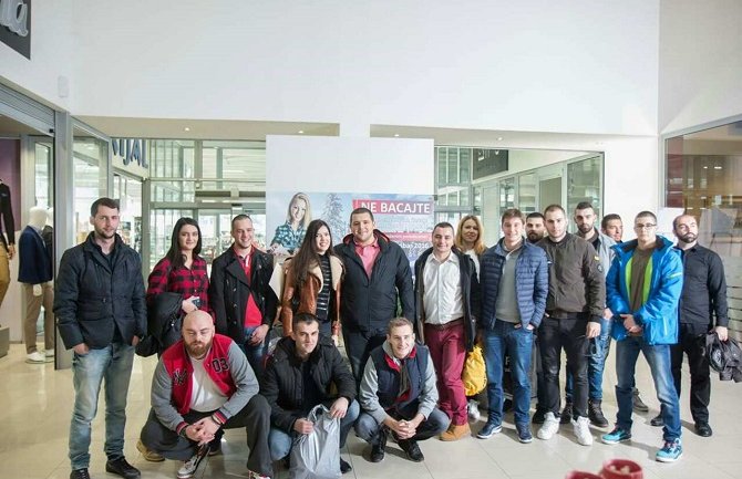 Bijelo Polje: Savjet mladih DPS priključio se akciji 