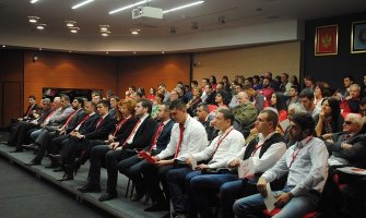 Demokrate Tivat: Građani će ubuduće duplo plaćati za komunalne naknade