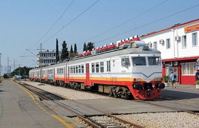 Od danas noćni vozovi na pruzi Bar-Beograd neće saobraćati 