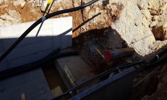 Završeno polaganje podmorskog kabla sa crnogorske strane