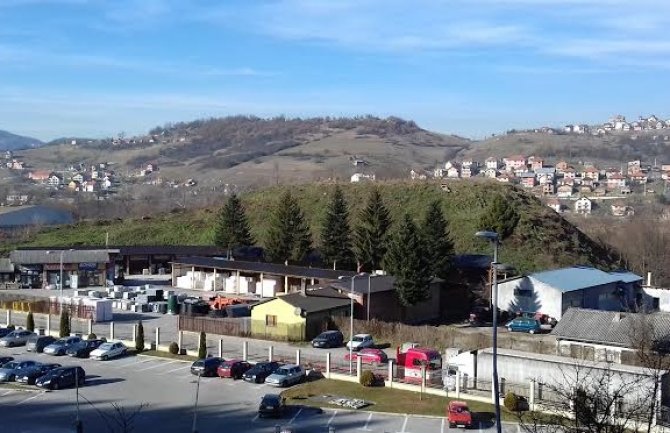 Deponija “Vektre Jakić“ može nekog da košta života