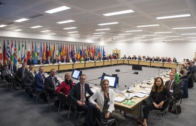 Crnoj Gori dodatnih 1,5 miliona eura za željeznicu