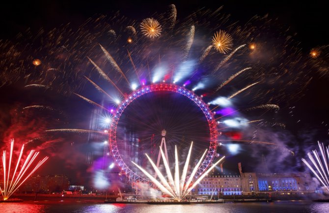 Svijet dočekao Novu godinu (FOTO)