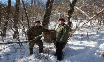 Pogledajte šta su ovi lovci uradili za divljač (FOTO)