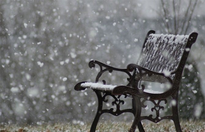 Umjereno do potpuno oblačno, moguć snijeg