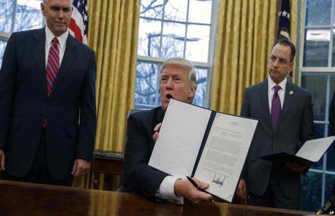 Tramp povukao SAD iz Transpacifičkog sporazuma