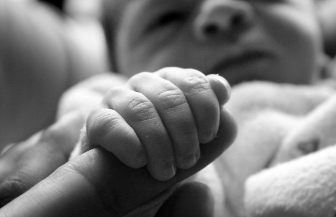 Porodilište KCCG: Majke godišnje napuste 3 do 4 bebe