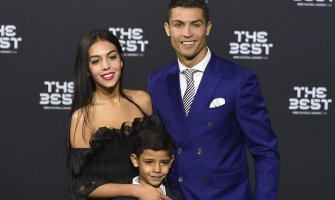 Najpoželjniji neženja svijeta Kristijano Ronaldo staje na ludi kamen