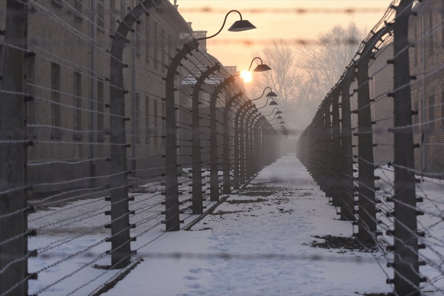 2017012722153955318370946Web