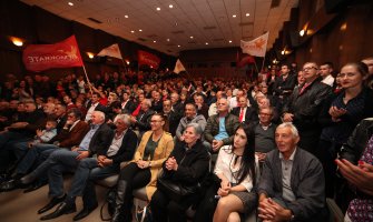 Demokrate Nikšića poručile DPS-u: Nećemo stati dok vas ne izvrnemo iz svih fotelja