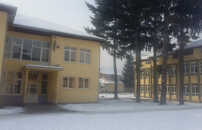 BP: Do daljnjeg neće biti nastave u OŠ „Risto Ratković“ 
