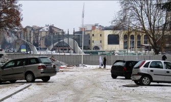 Postignut dogovor oko zida u Mitrovici između Beograda i Prištine