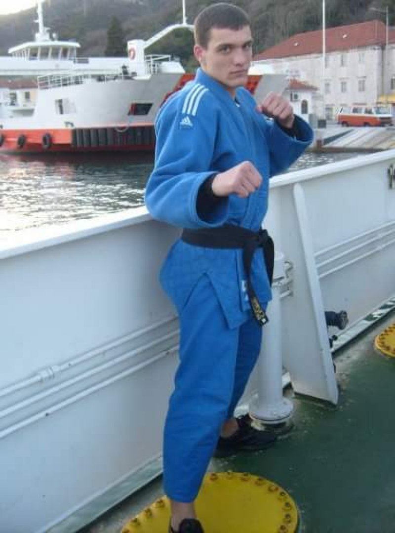 2535113408071307054750118n