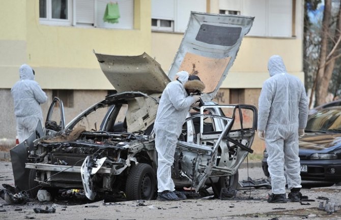 Ubica Sekulovića i povrijeđene Korać altivirao bombu mobilnim telefonom