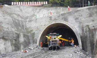 Tunel Kosman probijen 500 metara