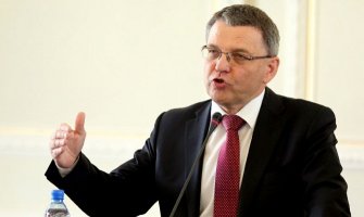 U odnosima CG i NATO, odgovornost je na Vladi i opziciji