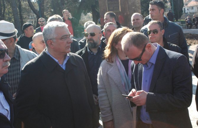 Stanković: Nije neophodno hapsiti Mandića i Kneževića