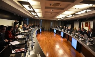 Vlada osudila jučerašnje nasilje u Parlamentu: VDT da procesuira sve učesnike