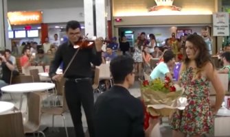 Ovako izgleda neuspješna prosidba: Očekivao je 