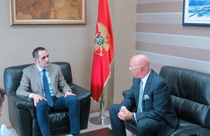 Smanjenjem cijena avio-karata očekuje se veći broj turista iz Izraela