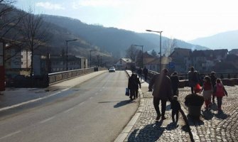 Pejak: Crnu Goru će ove godine napustiti do 5.000 građana