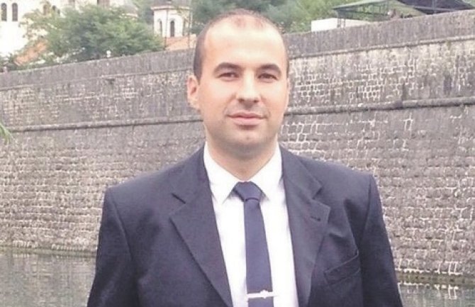 Rađenović: Opstrukcija ima, ali radimo punom parom!