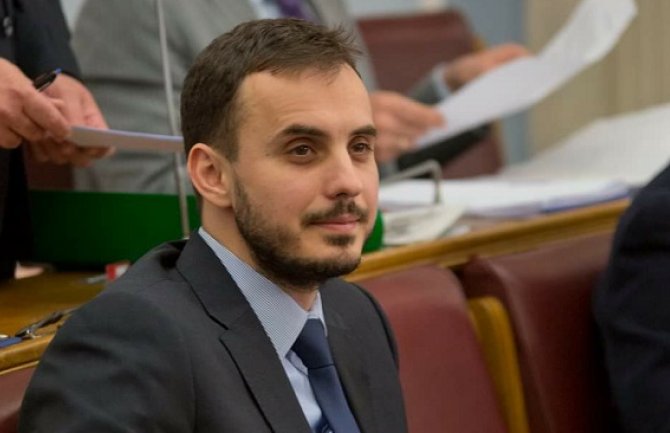 URA poručila Ministru zdravlja: Ne miješajte se u rad Ljekarske komore