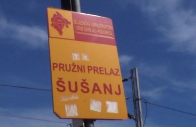 Mještani Bara traže rampu na pružnom prelazu