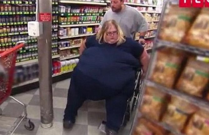 Ima 315 kg i neprestano razmišlja o hrani (VIDEO)