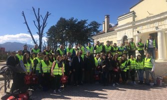 Omladina SD uređivala Gradsku kuću u Nikšiću