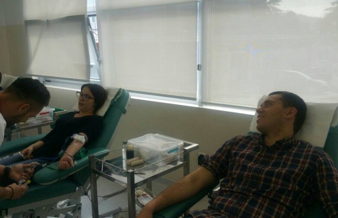 Mladi PzP-a dali krv