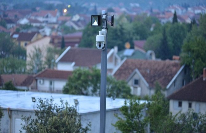 Komunalna policija će uklanjati kamere