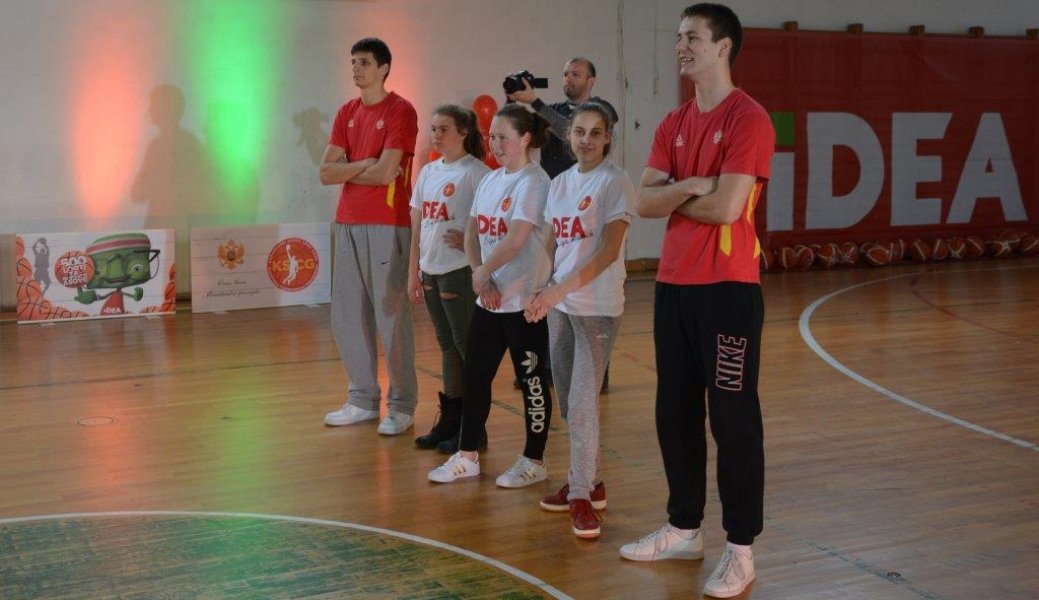 DodjelanagradeOSMilanVukovicuHN4