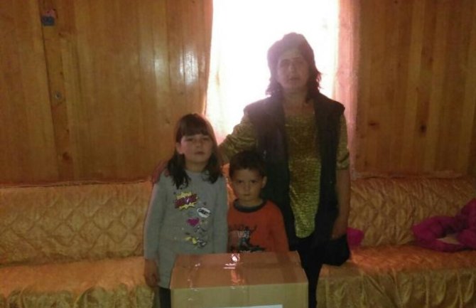 Samohranoj majci iz Rožaja potrebna naša pomoć