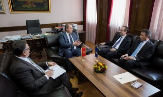 Članstvo u EU i NATO je cilj svake odgovorne politike