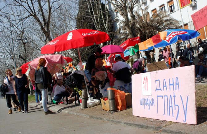 Ustavni sud odlučio: Smanjenje naknada u skladu sa Ustavom CG