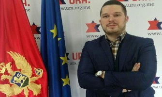 URA: Željeznički prevoz u kolapsu, vlast odavno iskočila iz šina