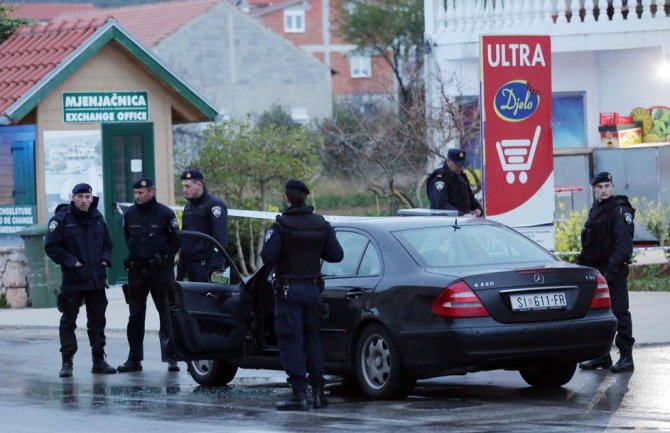 Detalji zločina u Hrvatskoj: Ubio roditelje pa otišao na piće (VIDEO)