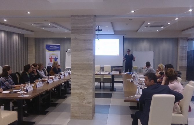 Održana obuka za predstavnike područnih jedinica ZZZCG i centara za socijalni rad 
