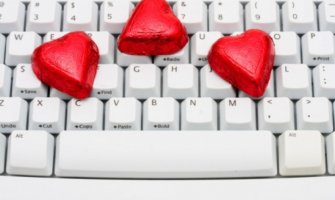 Ljubav bez fizičkog dodira, dodir duša!